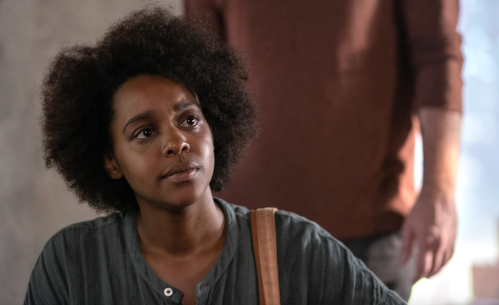 Mallori Johnson as Dana in Kindred