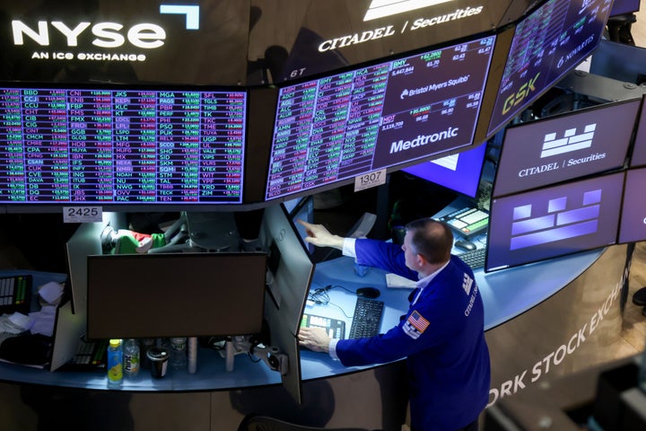 Michael Nagle/Bloomberg via Getty Images
