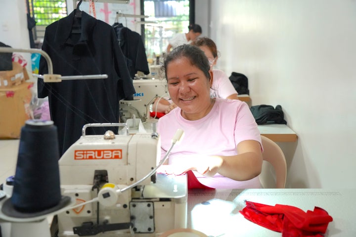 coxco Labでは、20〜50代の幅広い年齢層の女性たちが学んでいる。