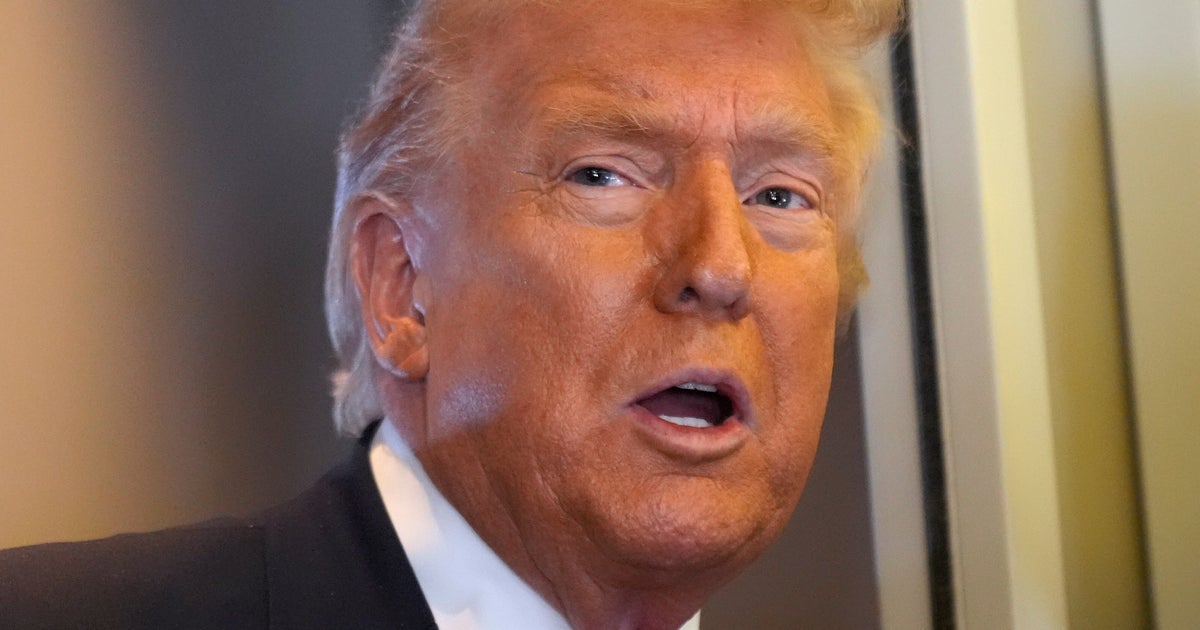 Trump Is Deliberately Winding Up Brits With 'Unhinged' Attacks On Starmer, Says Military Expert