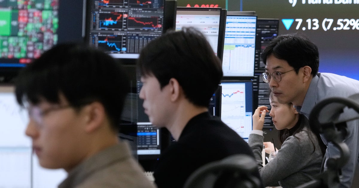 World Shares Mixed As Investors Watch For Release Of Oil Reserves And Crude Again Heads Higher - HuffPost by Elaine Kurtenbach