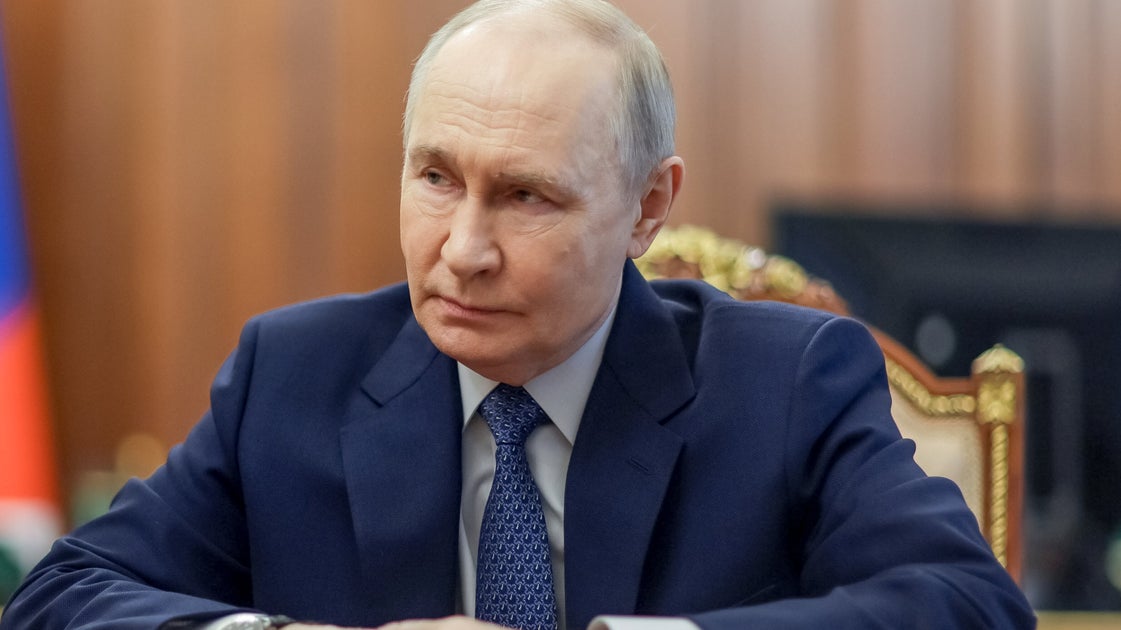 EU Threatens Funding Of Major Art Fair Over Russia’s Return EU Threatens Funding Of Major Art Fair Over Russia’s Return