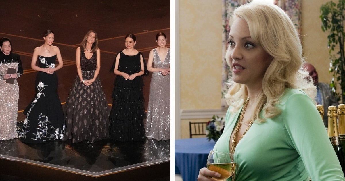 Wendi McLendon-Covey Missed The Bridesmaids Reunion At The Oscars Due To 'Neck Lift' Surgery