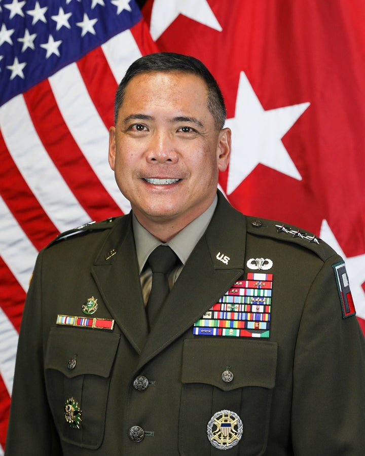 U.S. General Lost Classified Maps On Ukrainian Train, Got Concussion ...