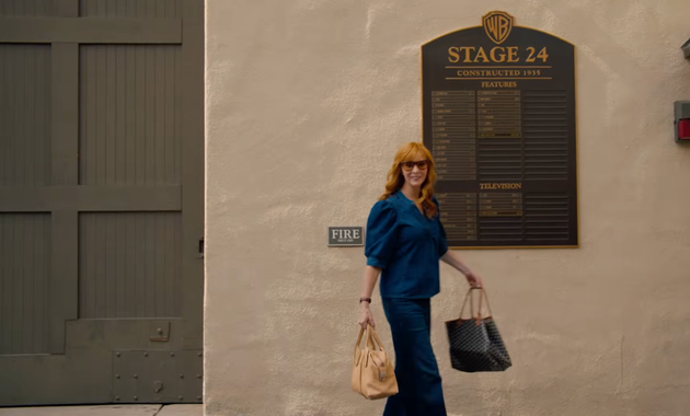 Lisa Kudrow in The Comeback season 3