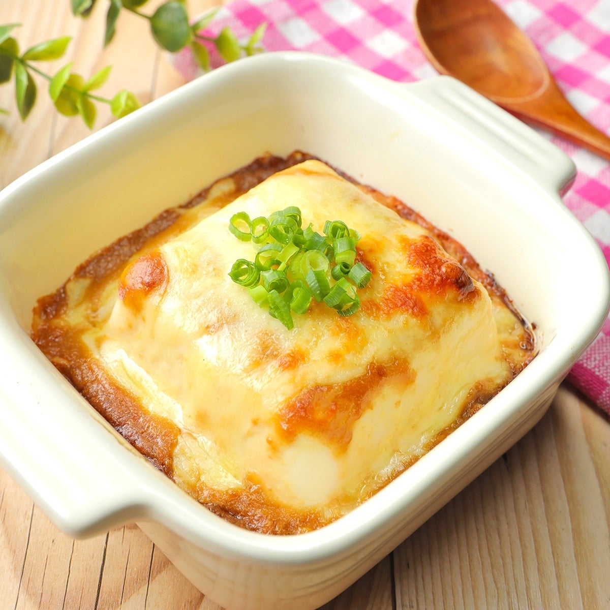 【豆腐でこれ作れるの？】コスパもボリュームも文句なし！豆腐が主役のおかずレシピ3選