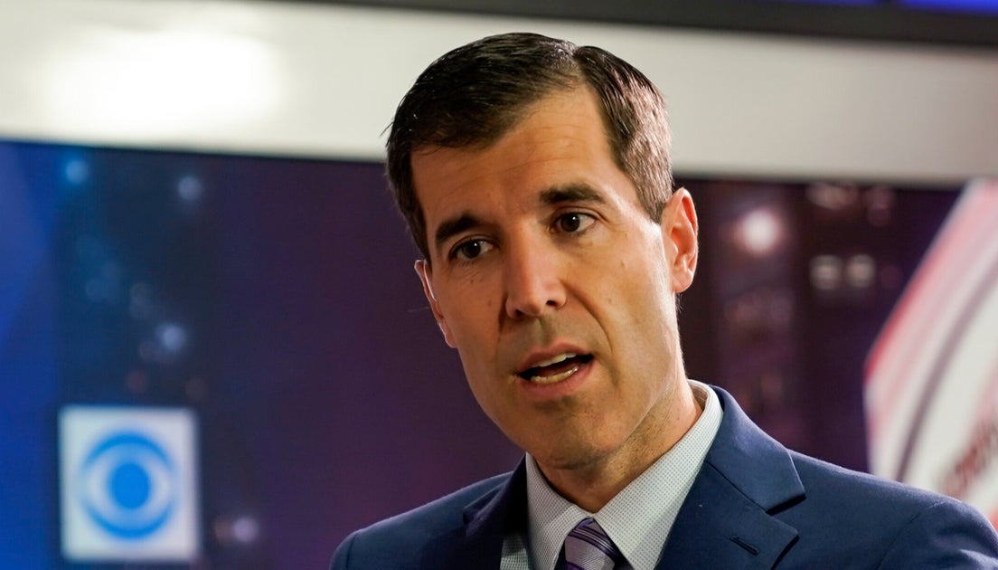 Trump's Comms Chief Attacks Ex-CBS Reporter's New Role | HuffPost ...