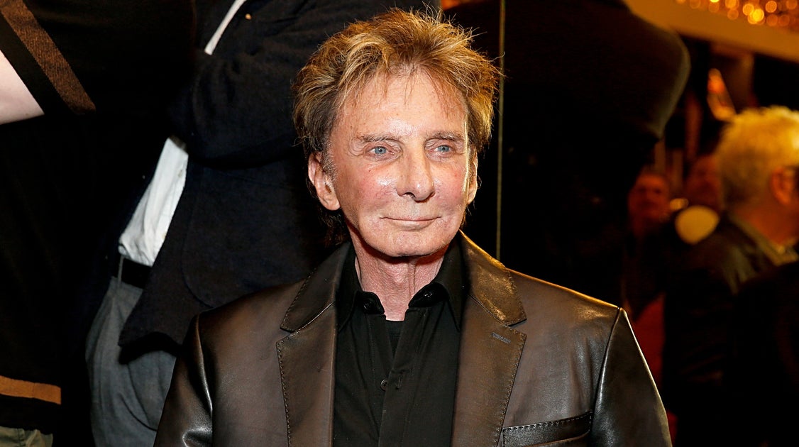 Barry Manilow's Doctor Ordered An Extra MRI. It Ended Up Saving His Life.
