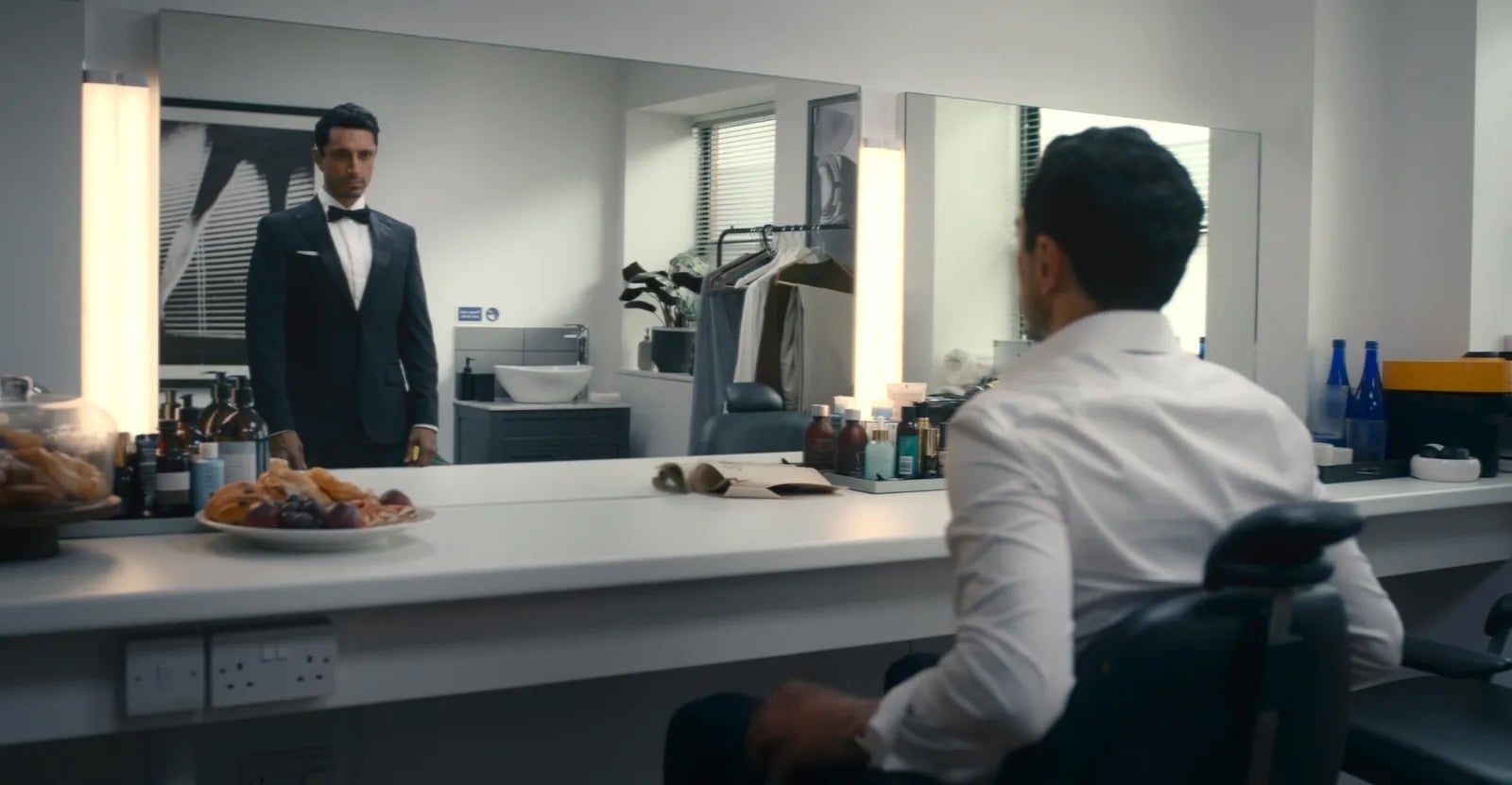 Bait Reviews: Riz Ahmed's James Bond Comedy Gets Glowing Critical Reaction