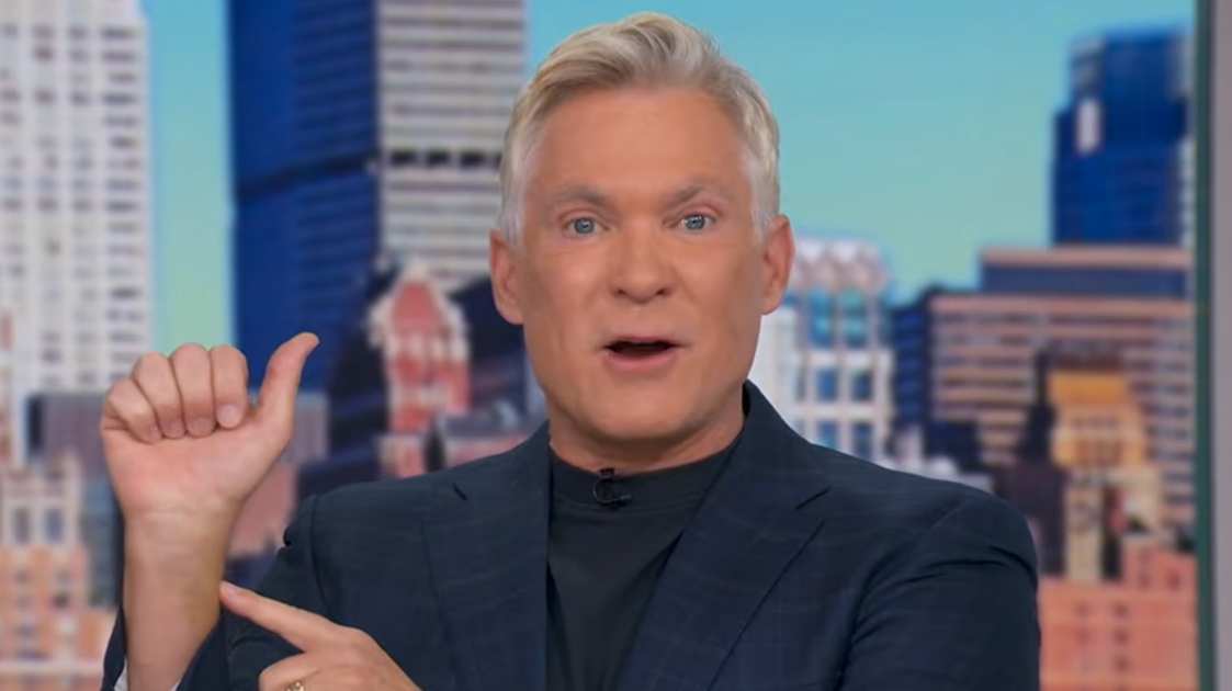 Sam Champion Describes The 'Persisting' Symptom That Led Him To Emergency ...