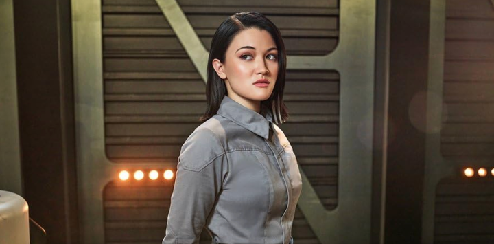 Isa Briones in Star Trek: Picard