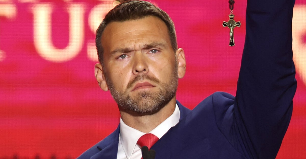 MAGA Pundit Mercilessly Mocked Over 'Deeply Embarrassing Take' On Famous Fantasy Novel