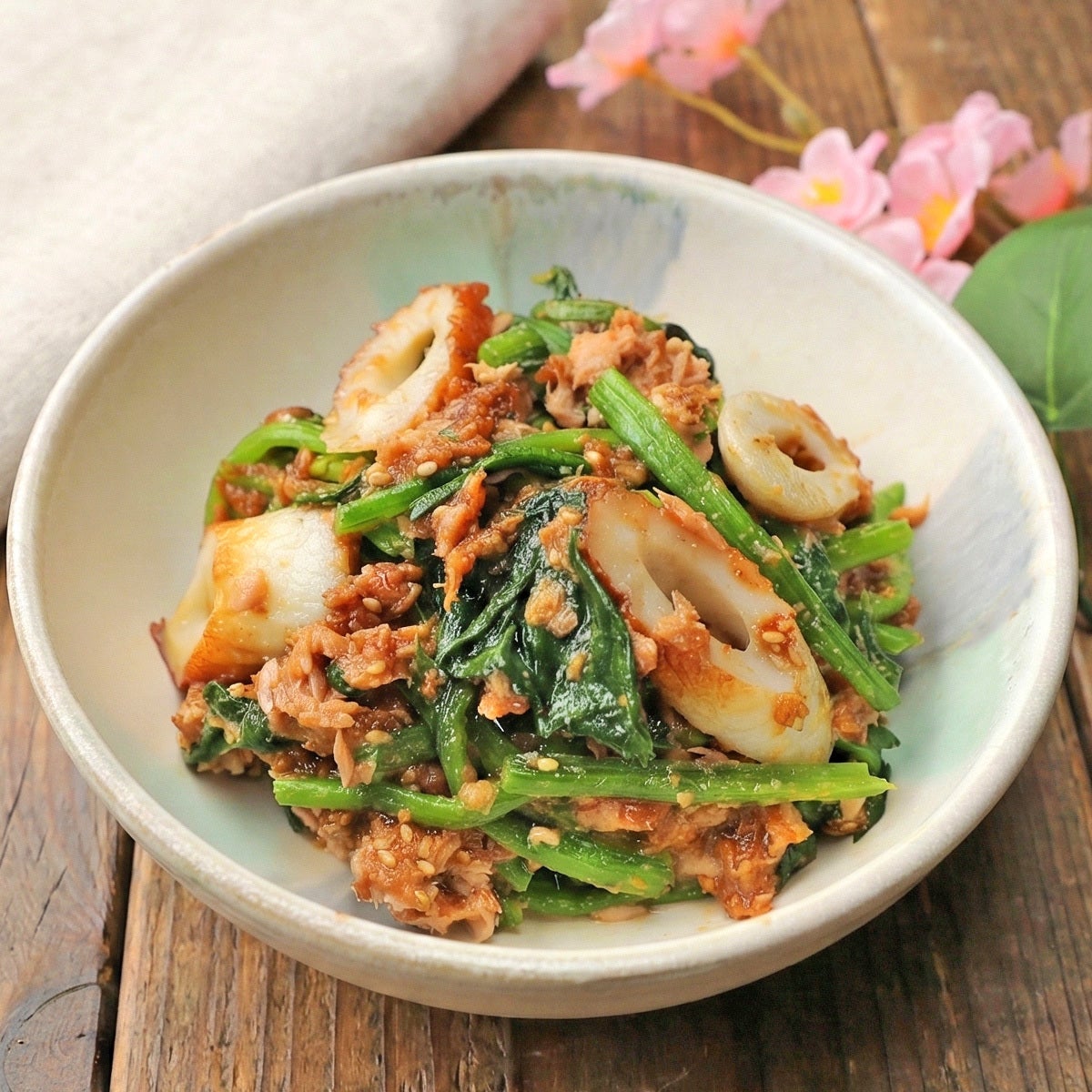 【ほうれん草、ウチではごま和えより人気】ツナやちくわと和えるだけ！レンジで作れる簡単おかずレシピ4選
