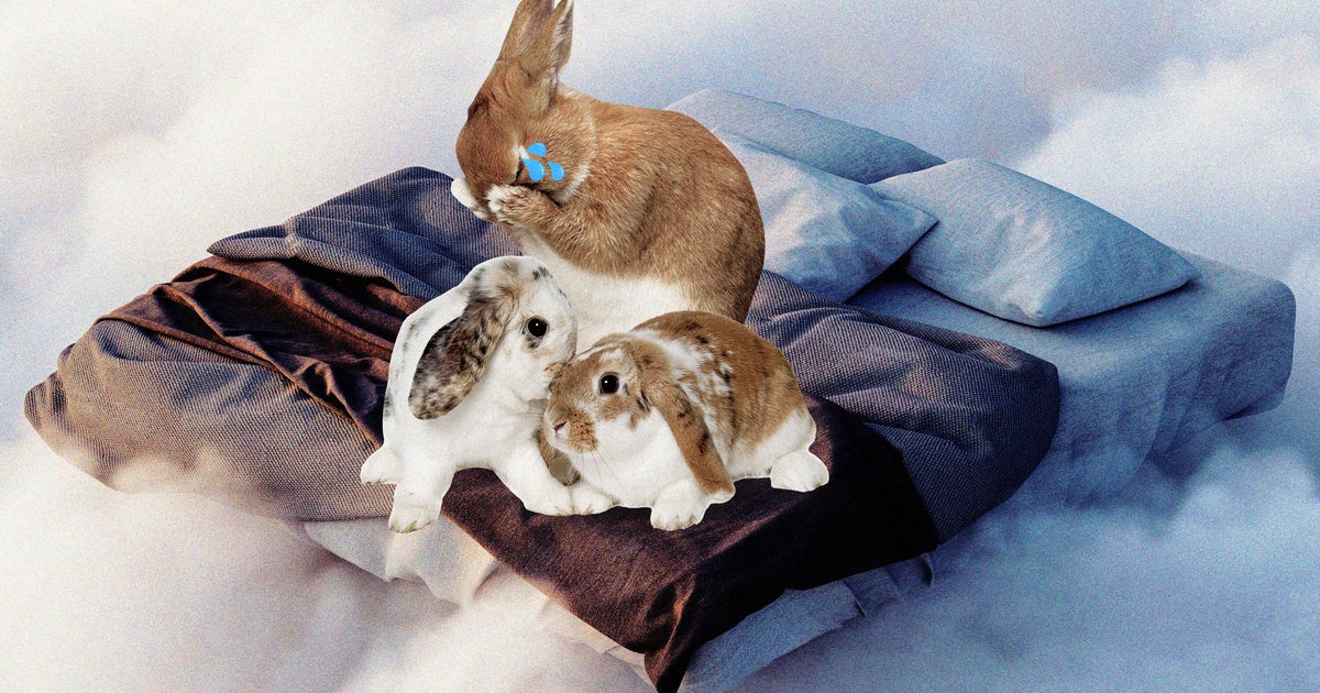 People Who've Been In 'Poly Under Duress' Relationships Share What It's Really Like