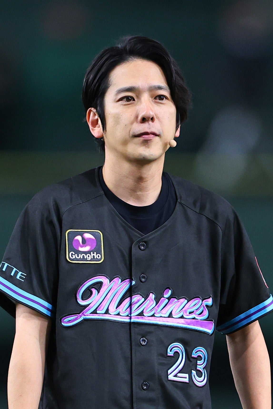 二宮和也の“謝罪”が話題。渡辺謙、上原浩治、高橋由伸とのショットで「1人で浮かれ…」