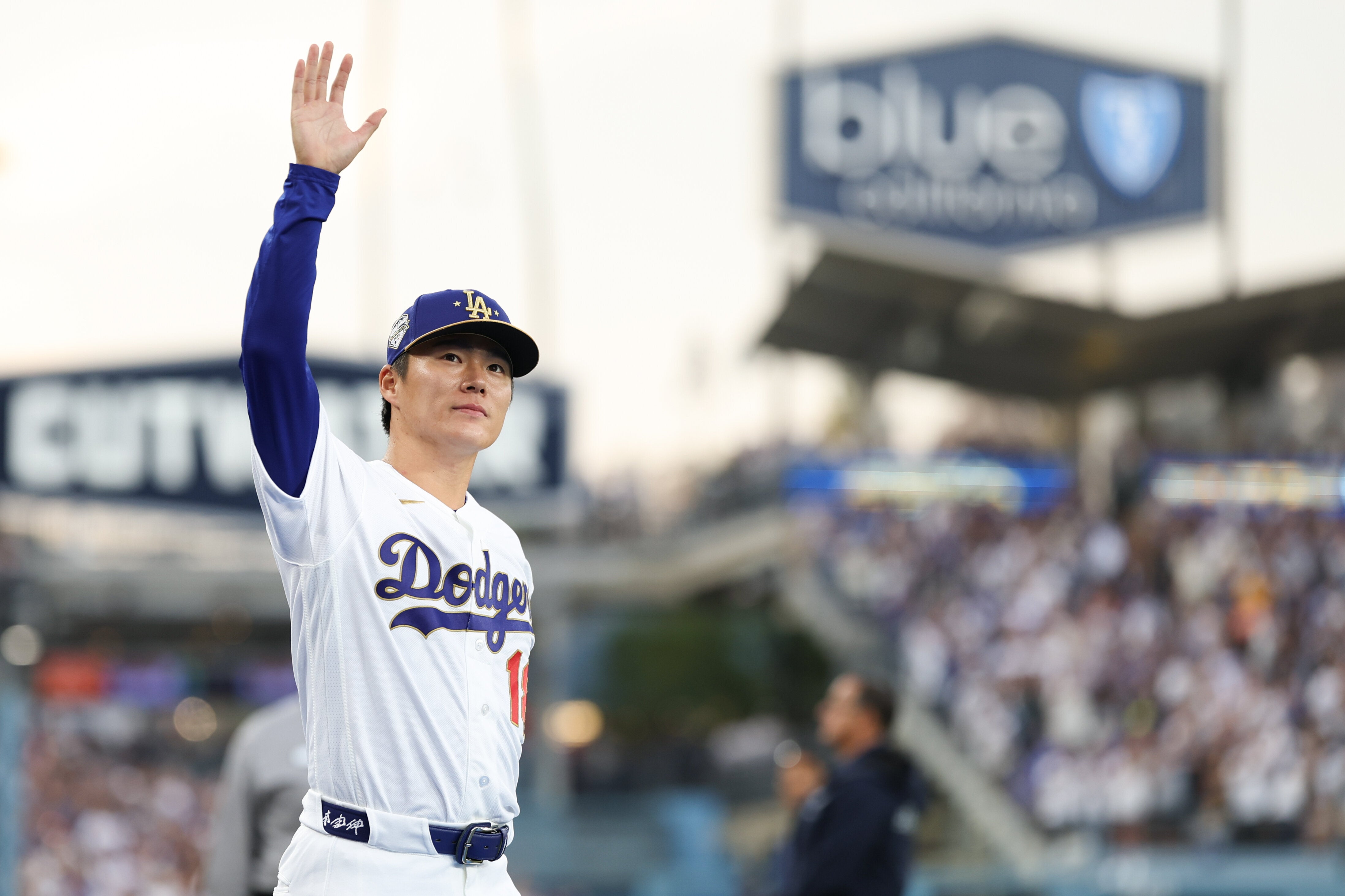 ドジャース、山本由伸ら3人の「Yoshi（ヨッシー）」共演動画が神すぎる。“あの名シーン”再現で話題に