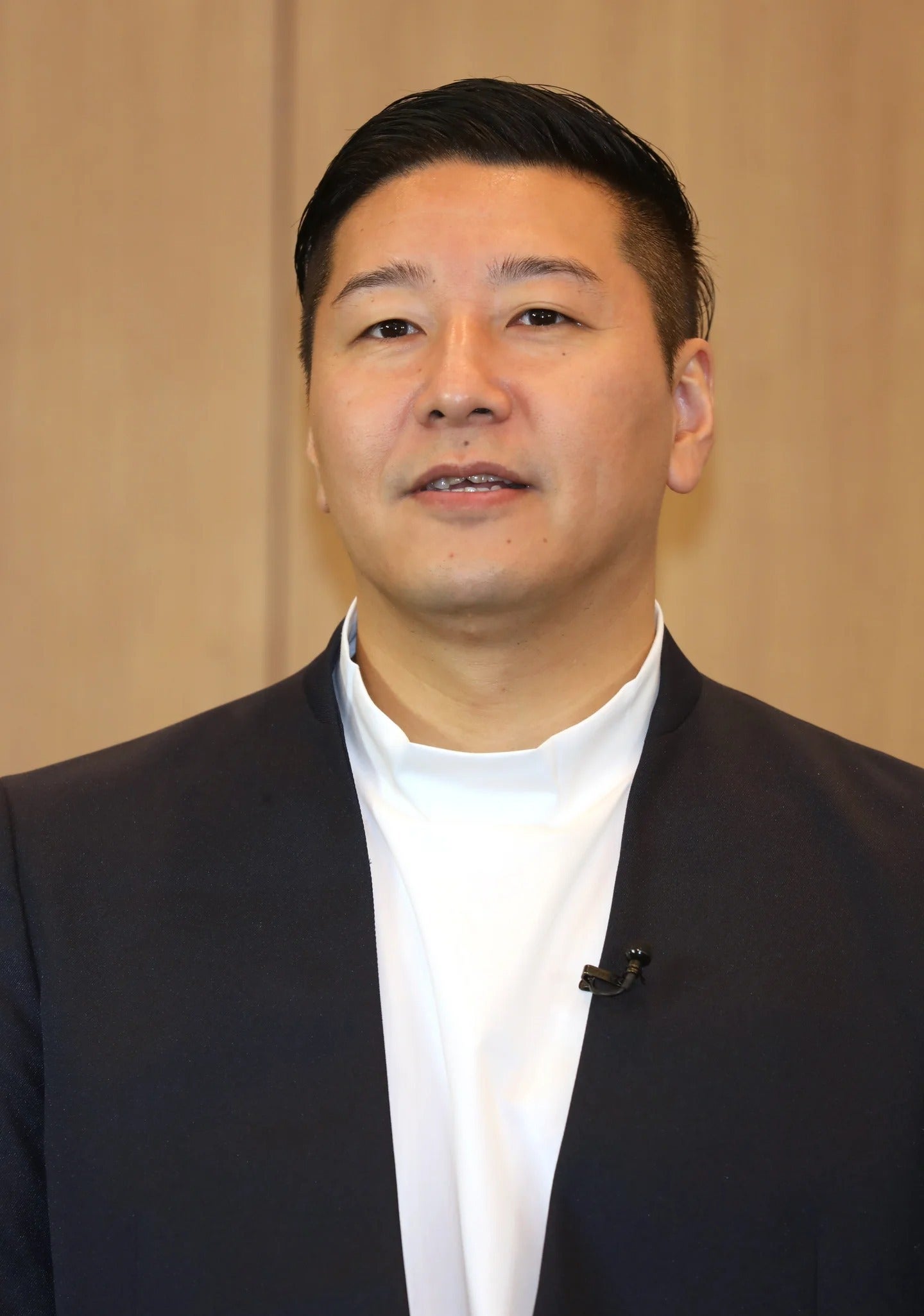 チョコプラ長田、6台目の愛車・光岡自動車「M55」を納車⇒高速道路を走行し「めっちゃ軽い」