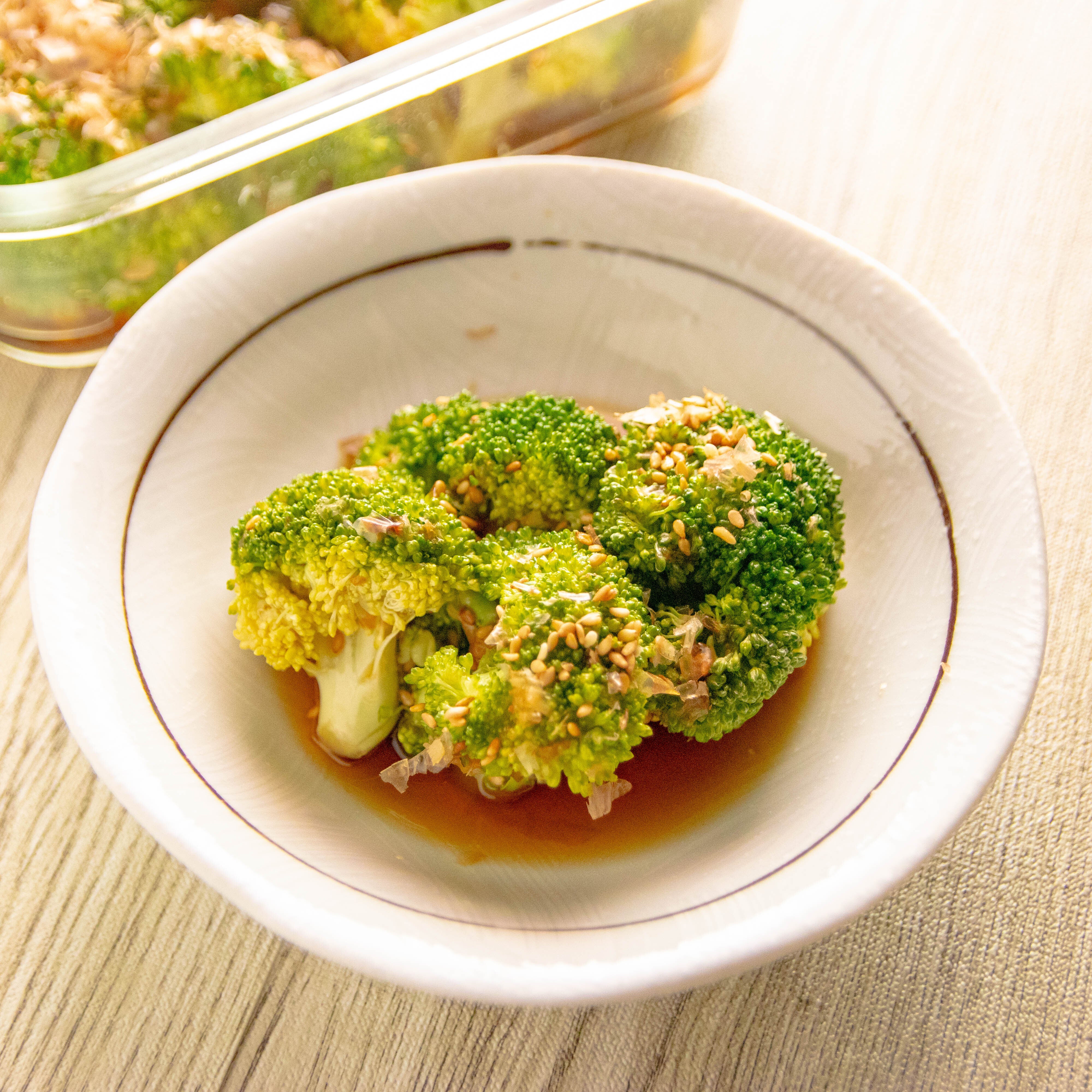 【ブロッコリー1株がすぐなくなる】レンジで2分半、だしがジュワッと染みる「浸し」