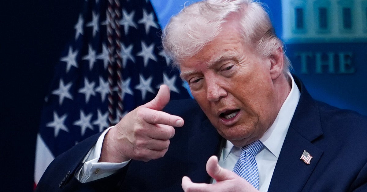 7 Utterly Bizarre Moments From Trump's Rambling Easter Monday You May Have Missed