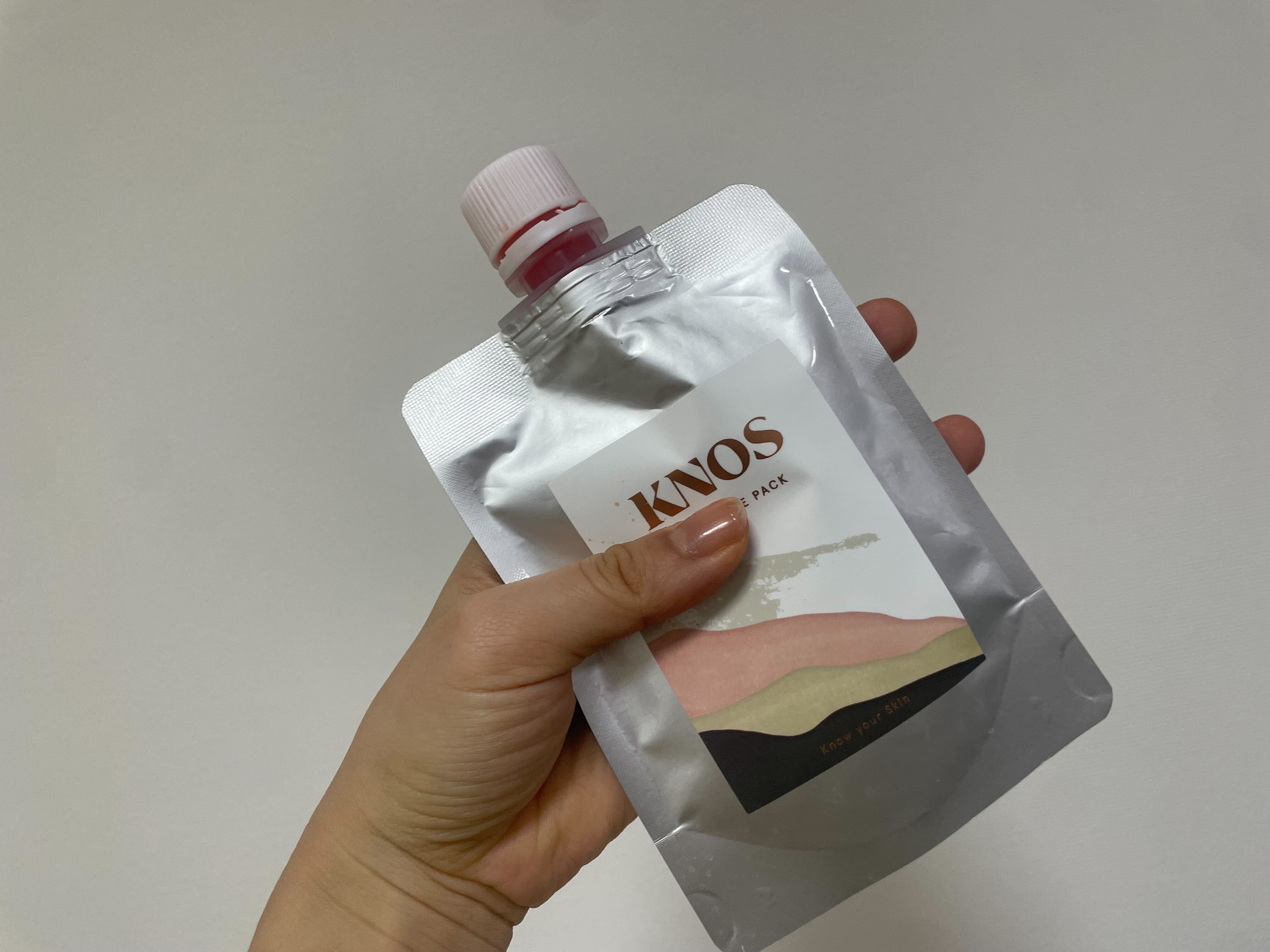 パックしながら配達の受け取りもオンラインMTGも可能！赤い炭酸パック