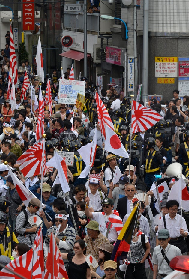新大久保で行われたヘイトスピーチデモ