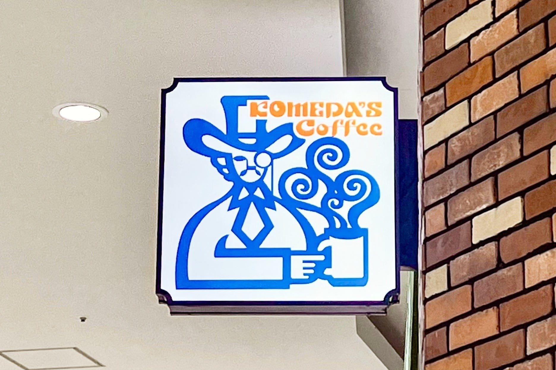 「これで2500円は安い」「お気に入り」コメダで買える『たためる楽ちんバッグ』軽くて大容量で優秀すぎる！《使用レビュー》