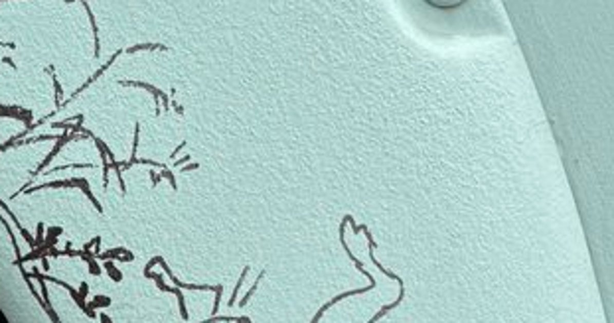 愛車・初代ロードスターの“ボロ隠し”に描いた「国宝絵巻」がすごい⇨圧倒的なセンスに「3度見してしまう」と絶賛の声