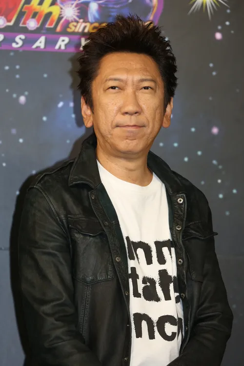 布袋寅泰さん