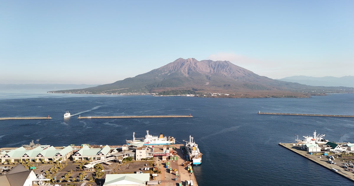 鹿児島・桜島が今年初の「爆発」⇨国交省が映像を公開、噴煙3400mに