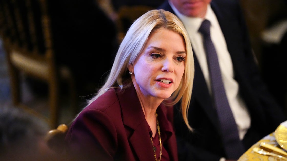 Demokraten drohen mit Verachtung des Gerichts gegen Pam Bondi ...