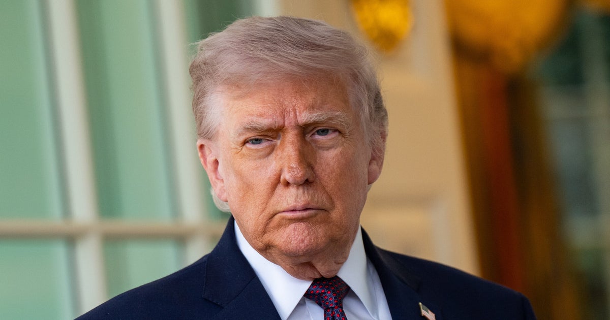 ‘Disrespectful And Violent’: Mar-A-Lago’s Bishop Takes On Trump’s Not-So-Holy Pope Attacks