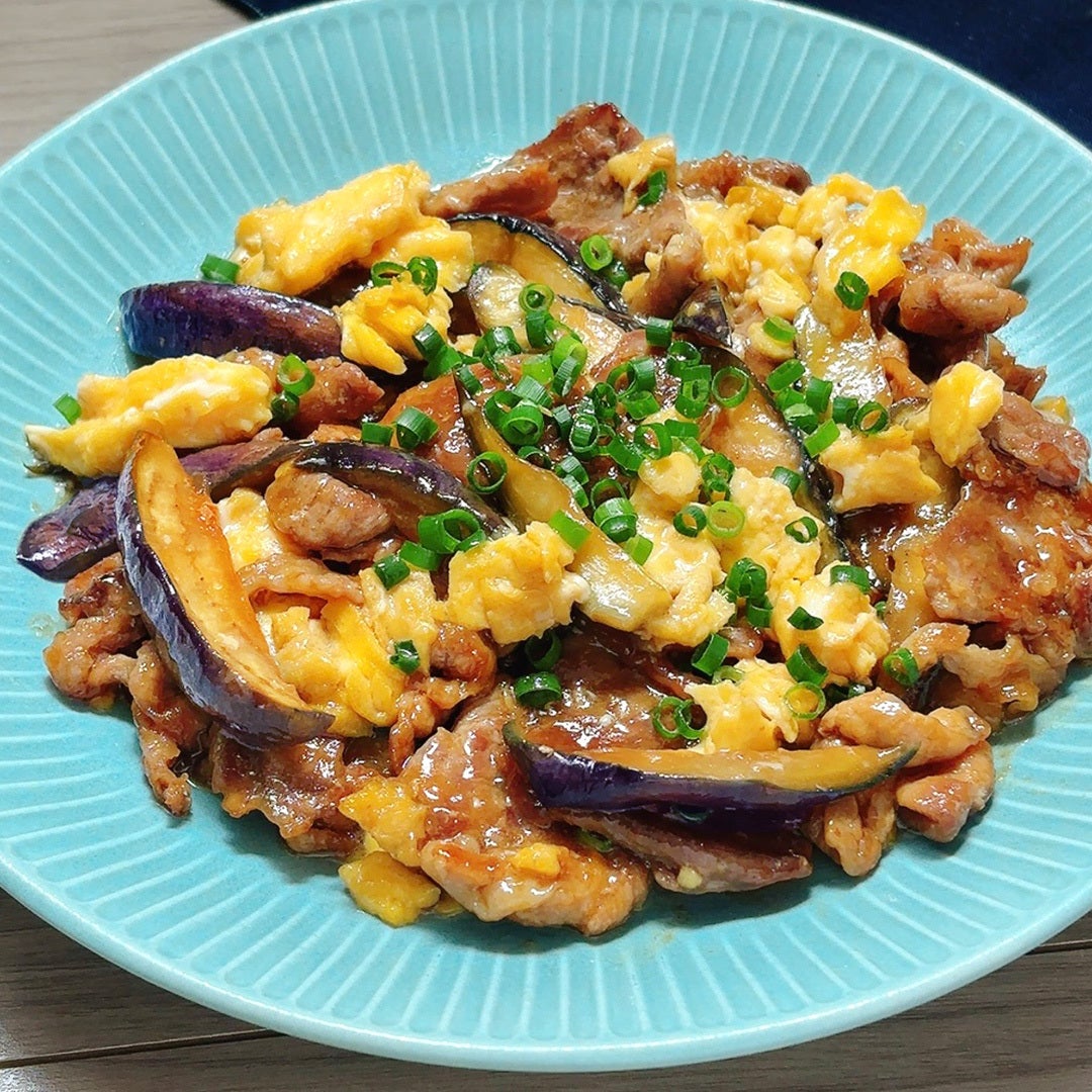 【なすと卵、全部これでいい】焼いて混ぜるだけでとろウマ。ご飯1杯じゃ足りない