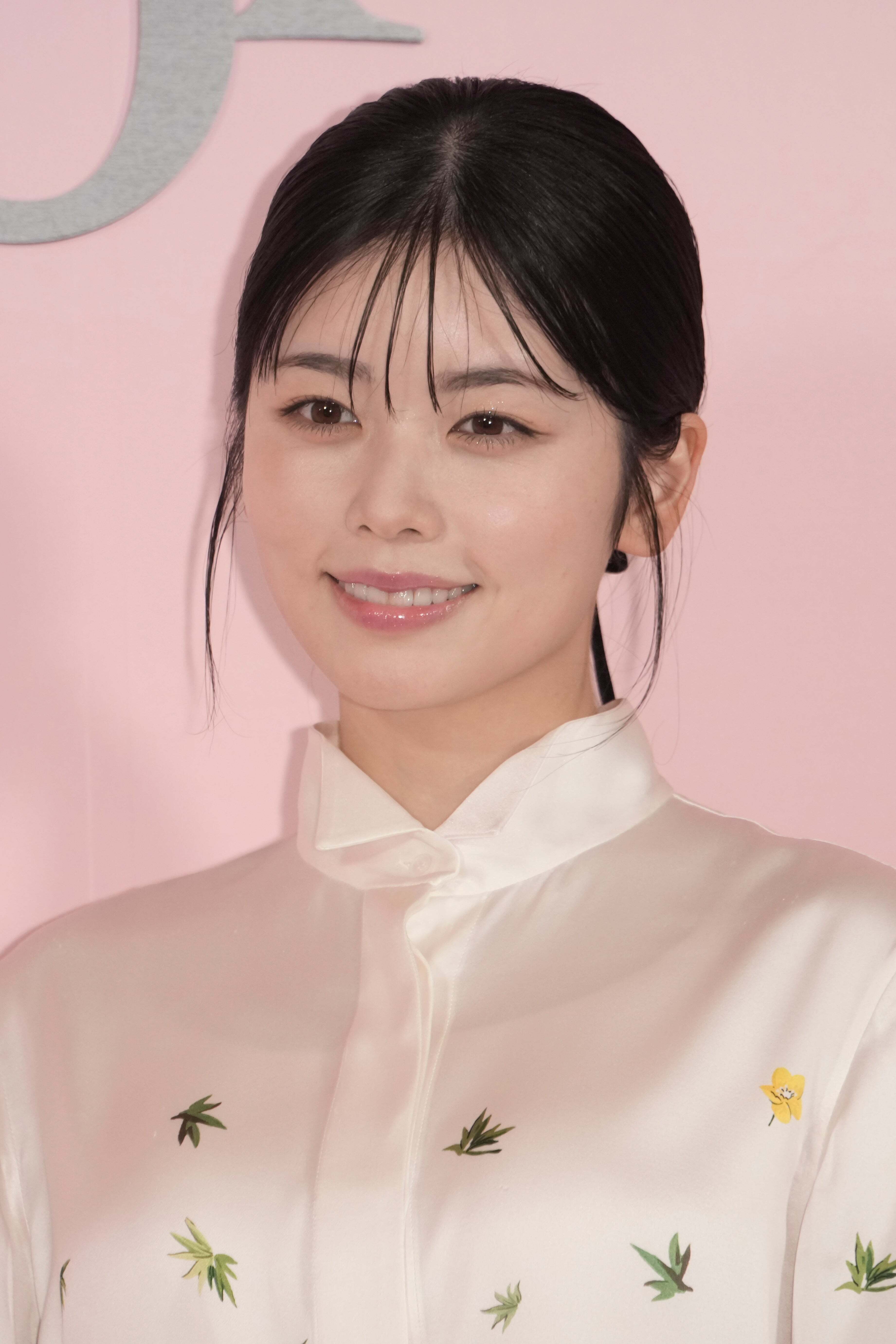 29歳になりました」小芝風花の近影にSNS驚き「風花ちゃんに見えない