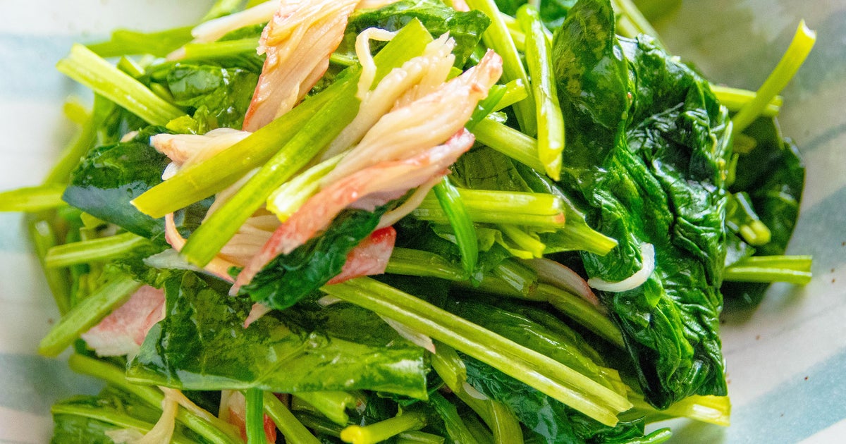 【ほうれん草1束、あっという間に完成】ゆでるのやめたら断然うまい！カニ風味かまぼこで「ごちそうナムル」に格上げレシピ
