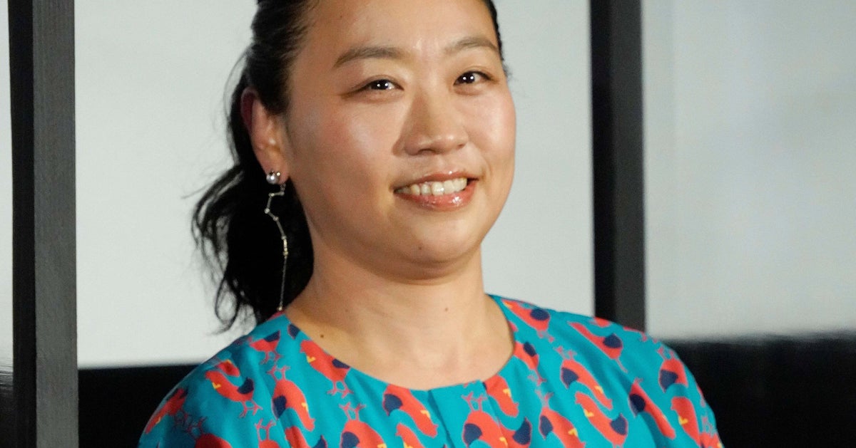 「私にしか見えない」いとうあさこの食事の仕方にネットくぎづけ「誰かと…」「親近感半端ない」