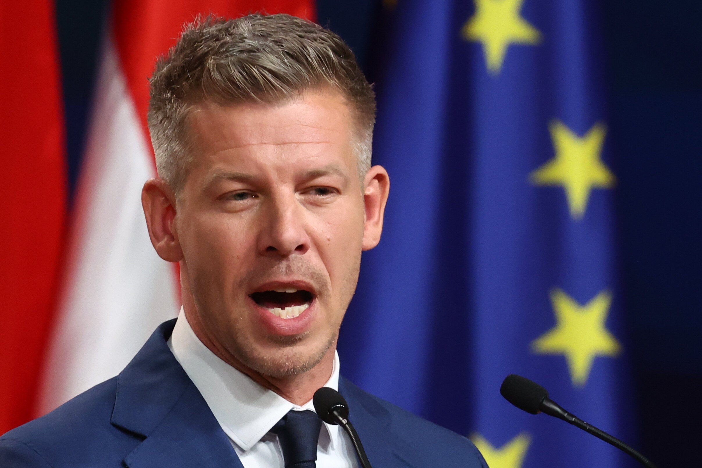 ハンガリー次期首相、国営放送ニュースを閉鎖へ。国営メディアに出演し「嘘の工場」「プロパガンダマシン」と批判