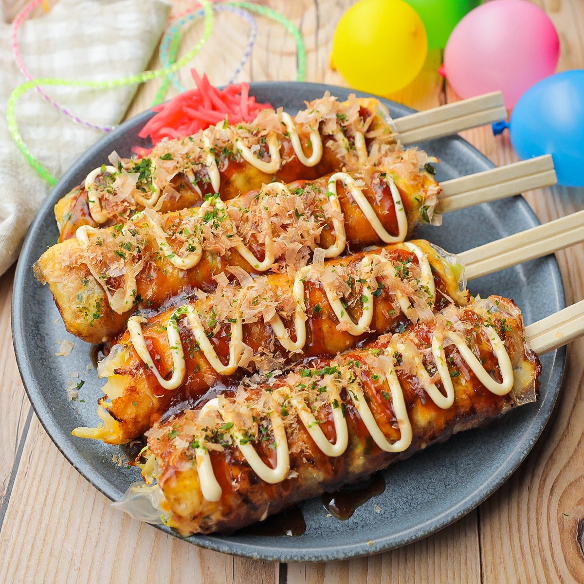 【ライスペーパーを巻いて焼くだけ】粉類なしでこの満足感、カリもち食感の簡単おつまみレシピ