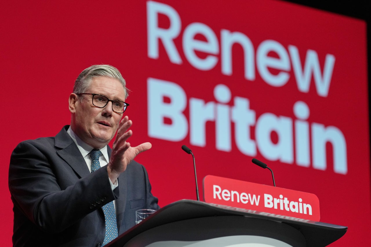 Britain's Prime Minister Keir Starmer gestures as he gives his keynote speech at the annual Labour Party conference in Liverpool, England, Tuesday, Sept. 30, 2025. 