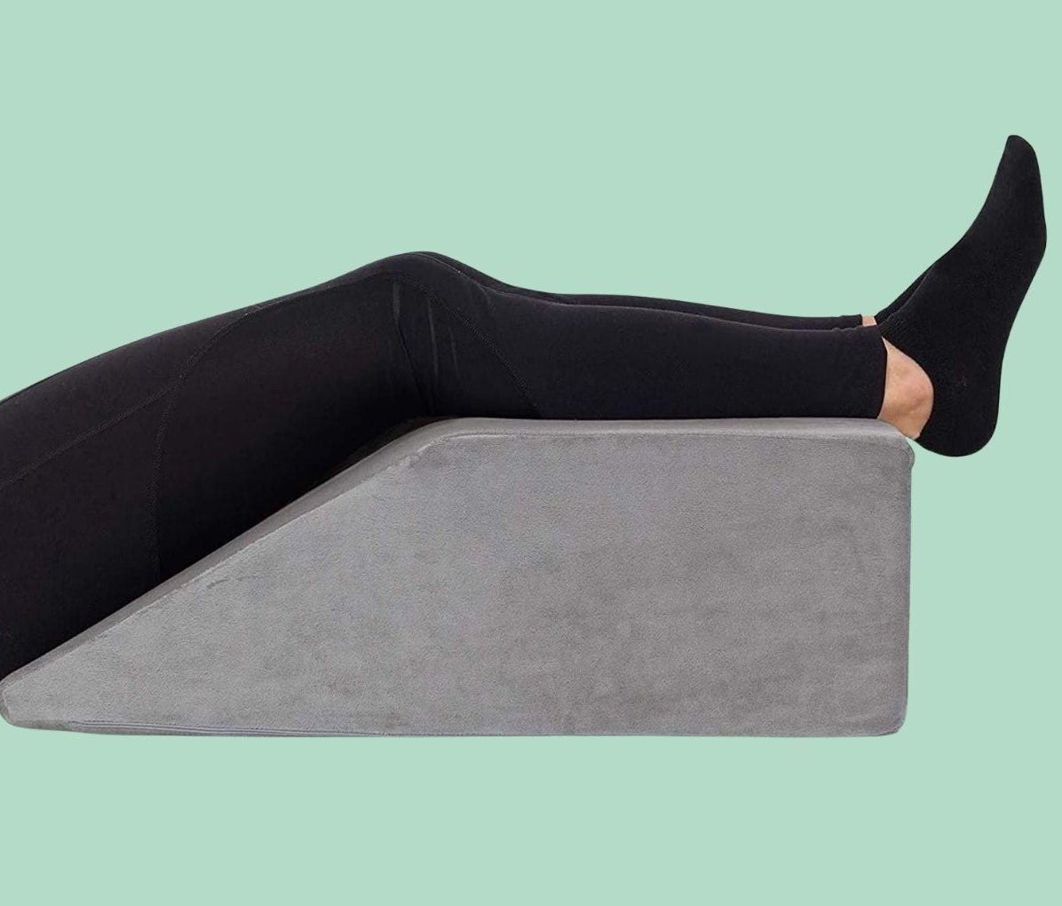 8 Best Wedge Pillows For Better Sleep | HuffPost Life