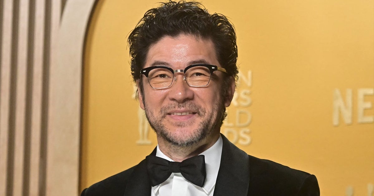 浅野忠信、36年前の『金八先生』時代に遊んでもらった“先輩俳優”と再会⇨「これは泣く！」「笑顔素敵すぎる」