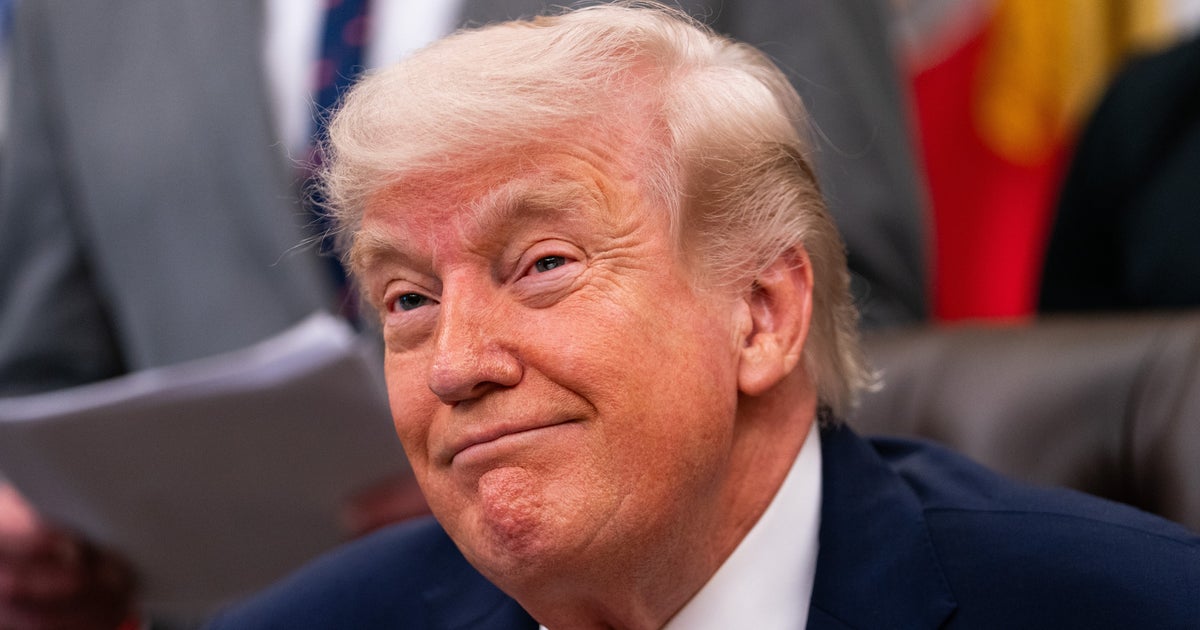 トランプ支持者の金メダリスト「海外に行けなくなった」。パスポートの性別が変更され苦境に陥っていると明かす
