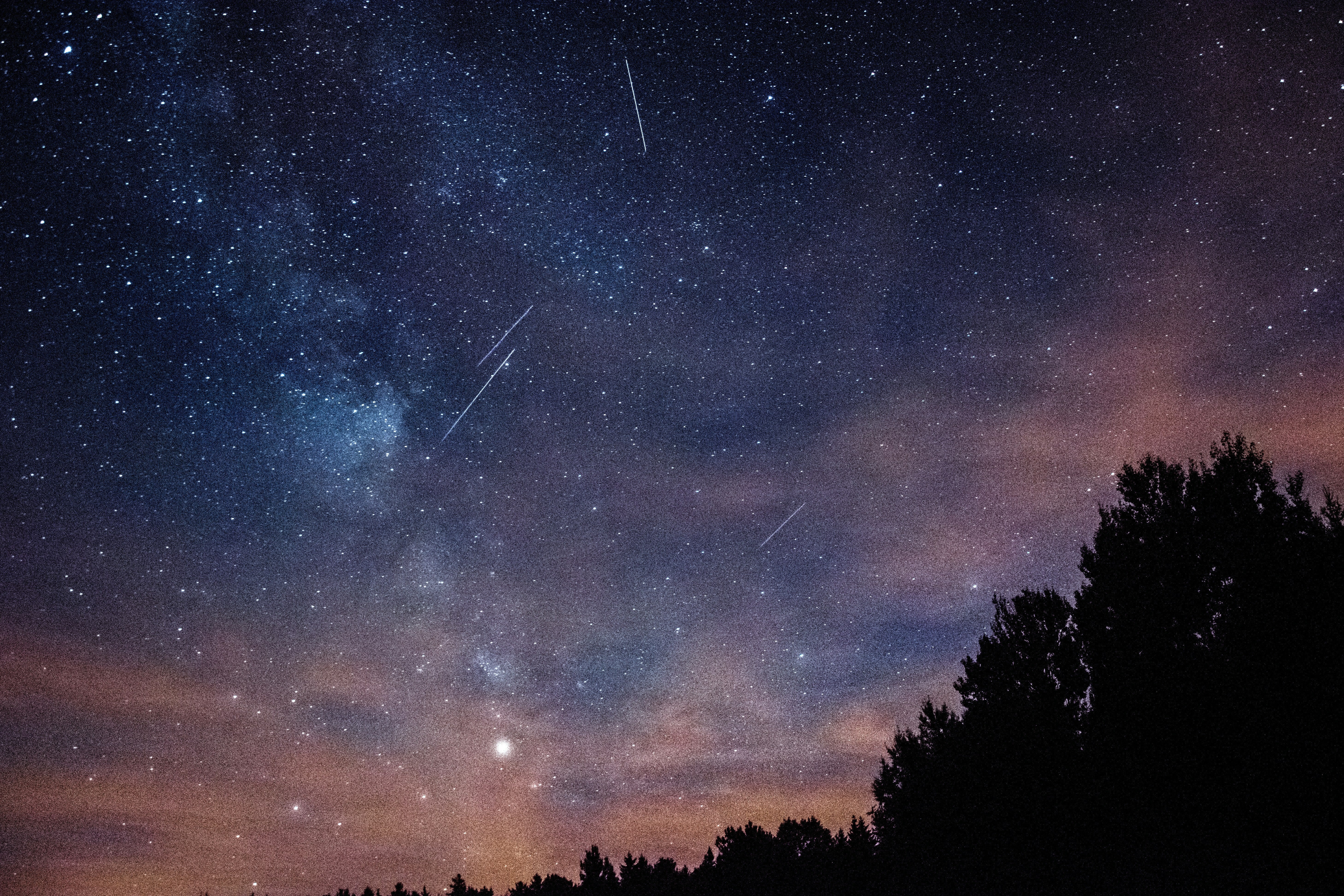 Lyrid Meteor Shower 2026: How UK Stargazers Can Catch Its Brightest Show