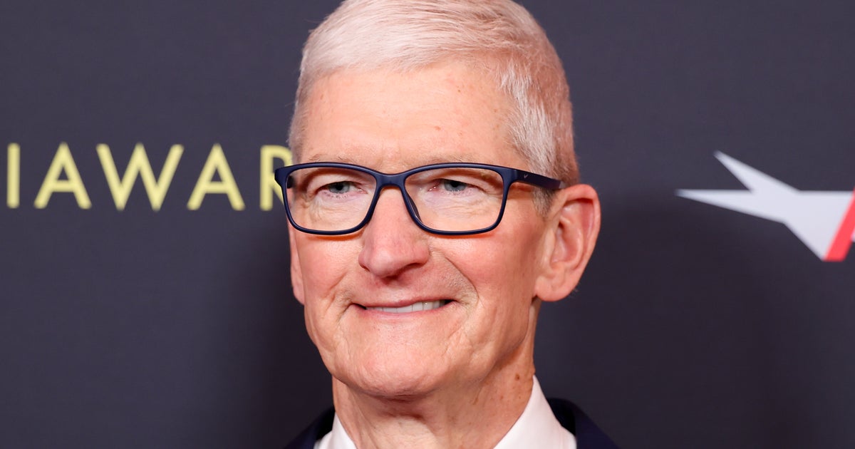 Tim Cook Will Step Down As Apple CEO After Roughly 15 Years