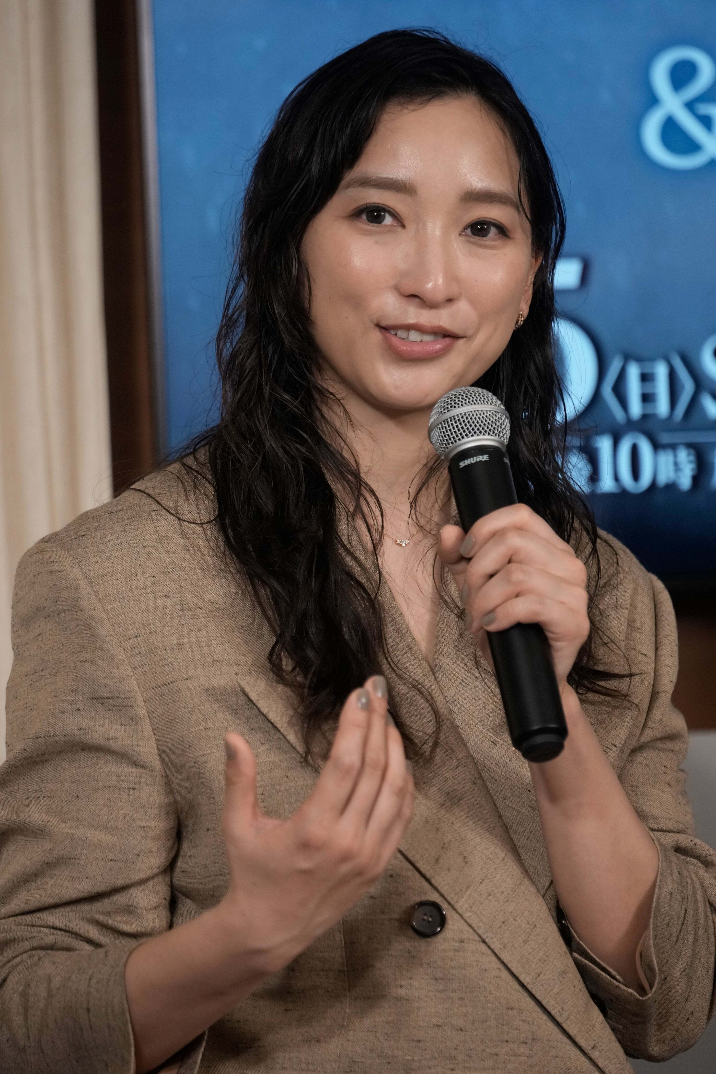 杏、40歳の誕生日に「感無量」家族の似顔絵デザインケーキが話題→「すっごく可愛い」「ファミリーいっぱい」