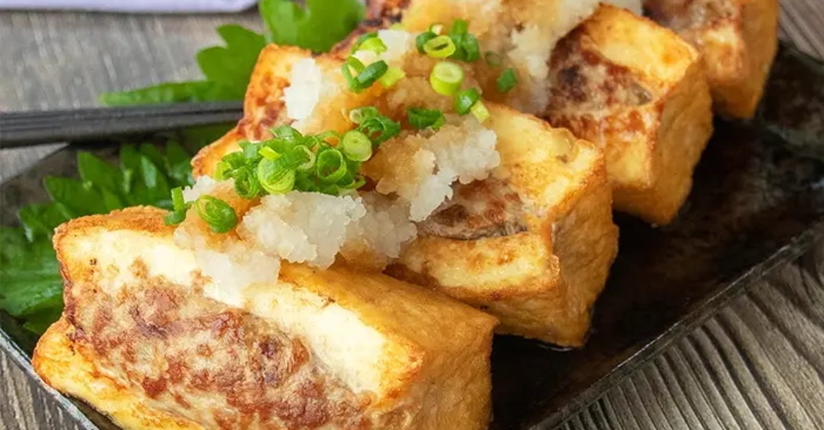 【厚揚げがあったらこれ】お肉に負けない満足感！ご飯が進む「ボリューム肉詰め」など、絶品レシピ3選
