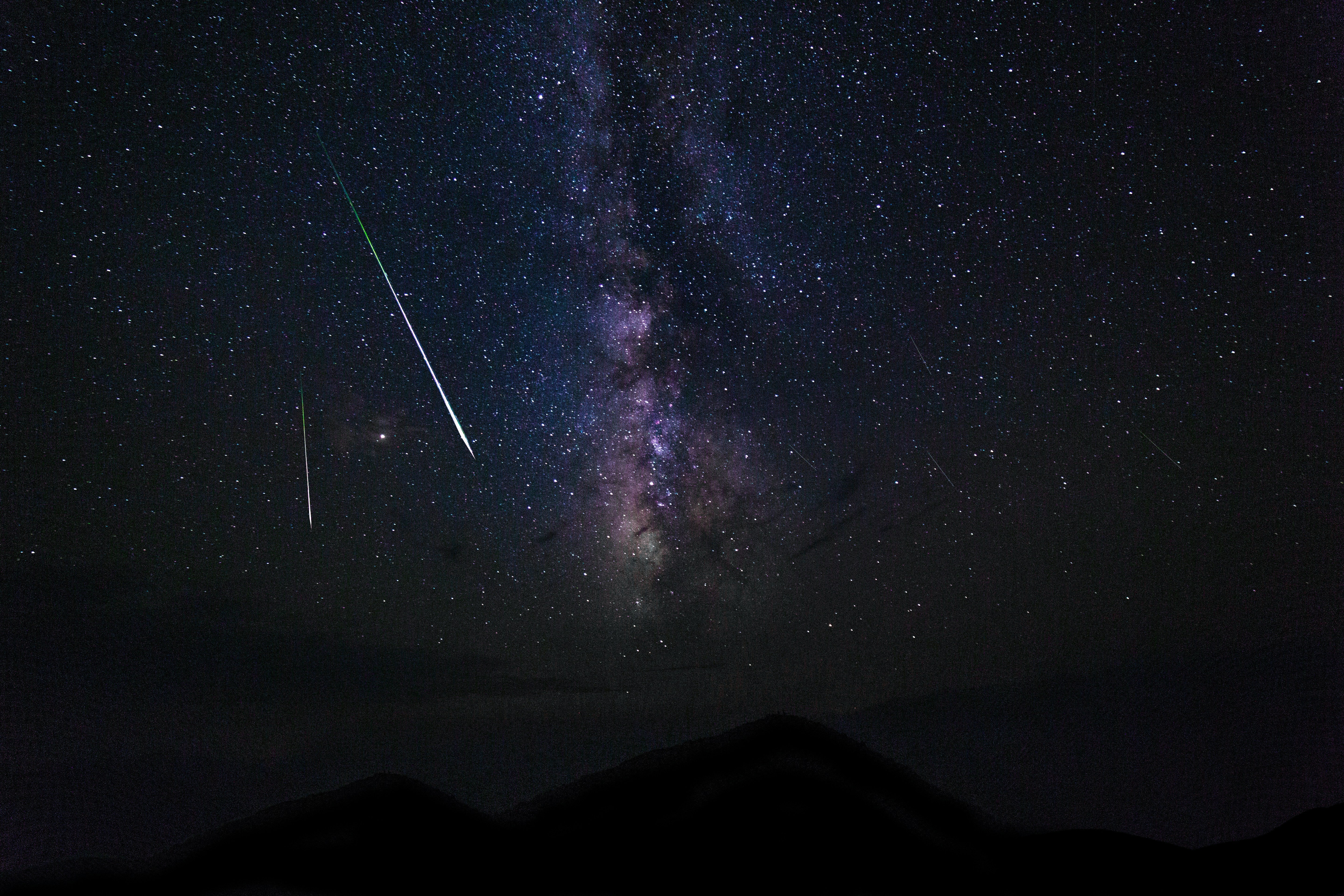 Lyrid Meteor Shower 2026: UK Stargazers Will Be Able To Catch Its Brightest Show