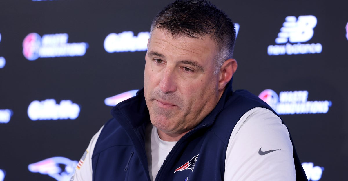 Mike Vrabel Says He's Had Difficult Conversations After Publication Of Photos With NFL Reporter