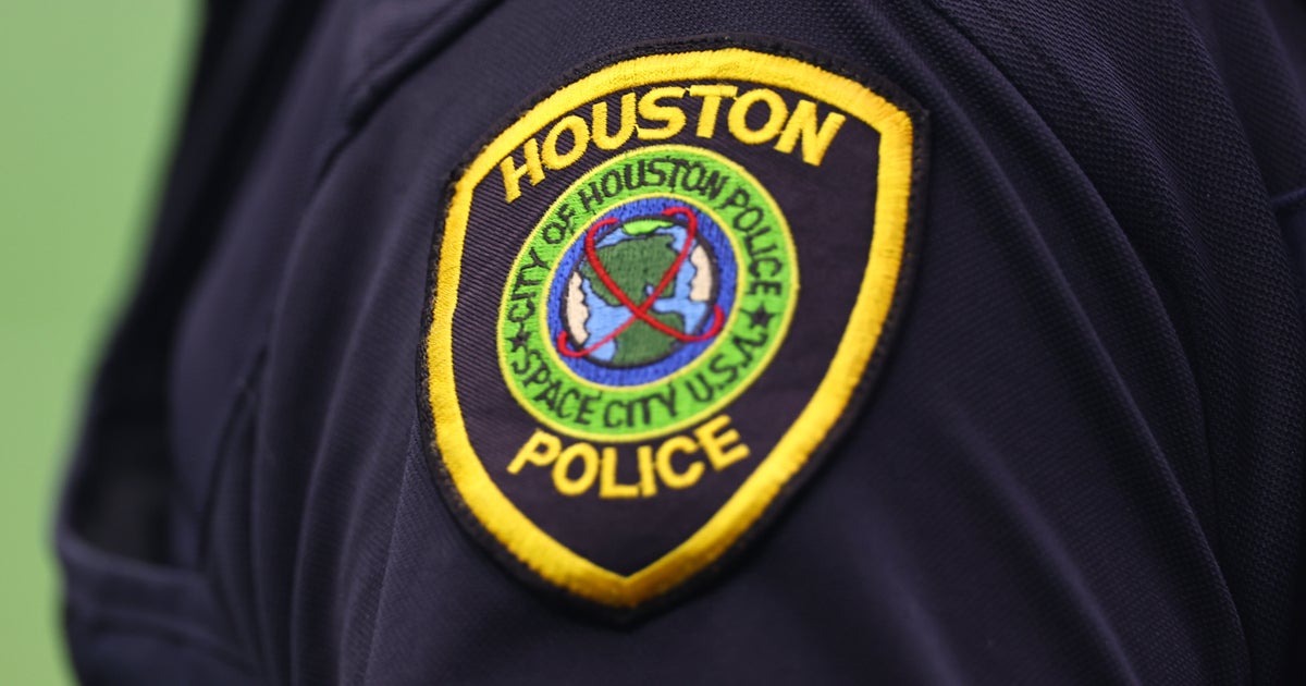 Houston Cop Relieved Of Duty Over Ugliest Racist Rant You May Ever Hear