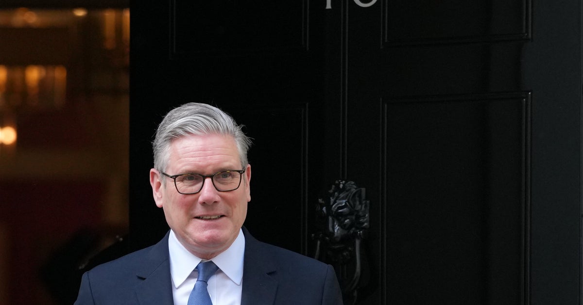 Labour MP Calls On Starmer To Resign Over Mandelson 'Psychodrama'