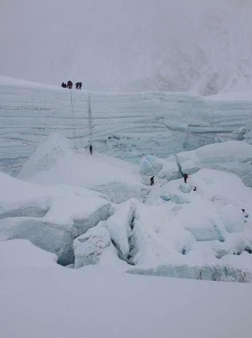 I Survived A Deadly Avalanche On Mount Everest | HuffPost HuffPost